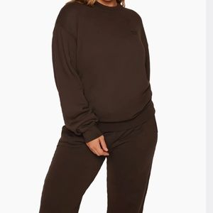 Set Active brown crewneck